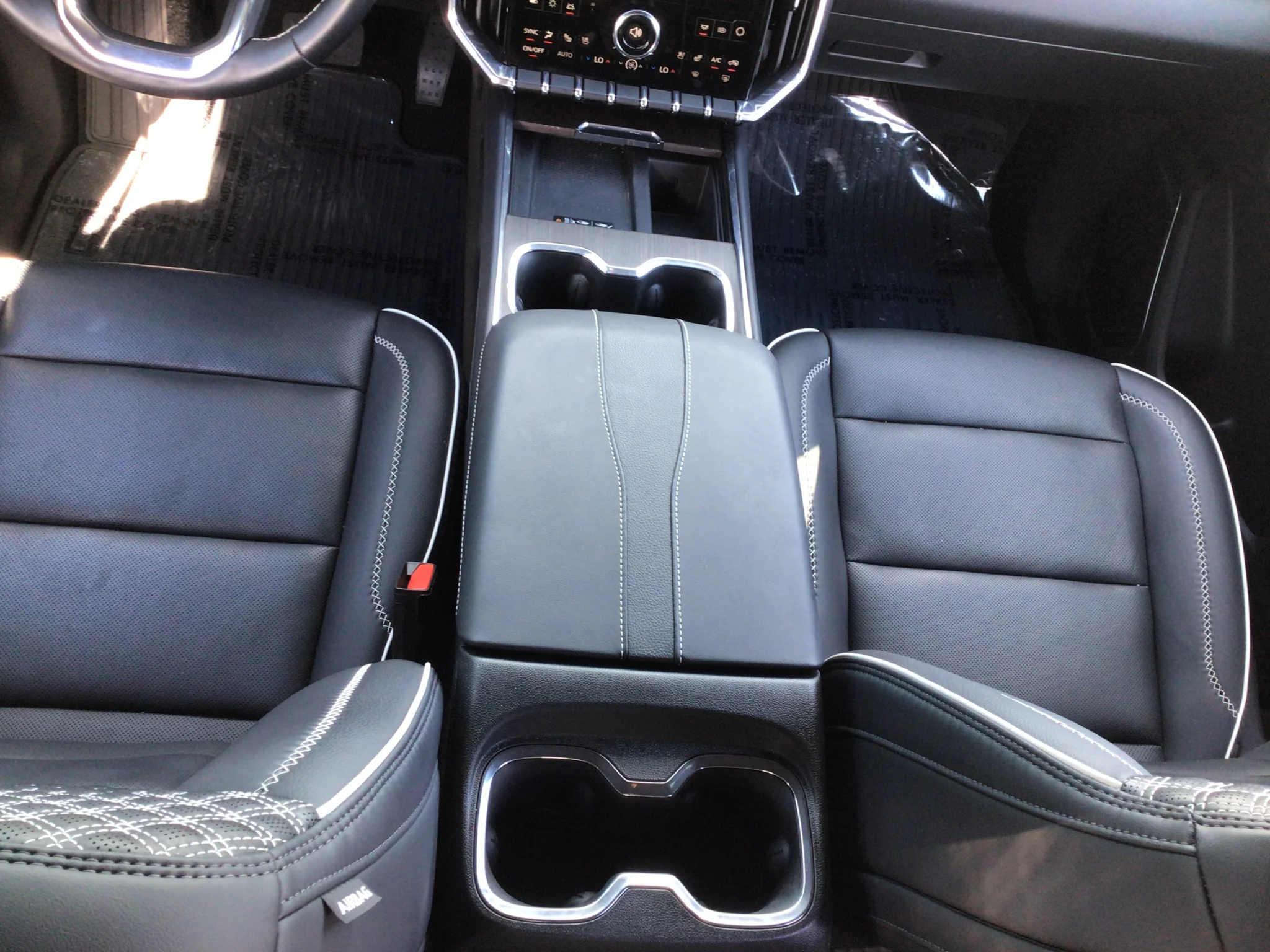 Used 2025 Downpour Metallic GMC Denali image 23