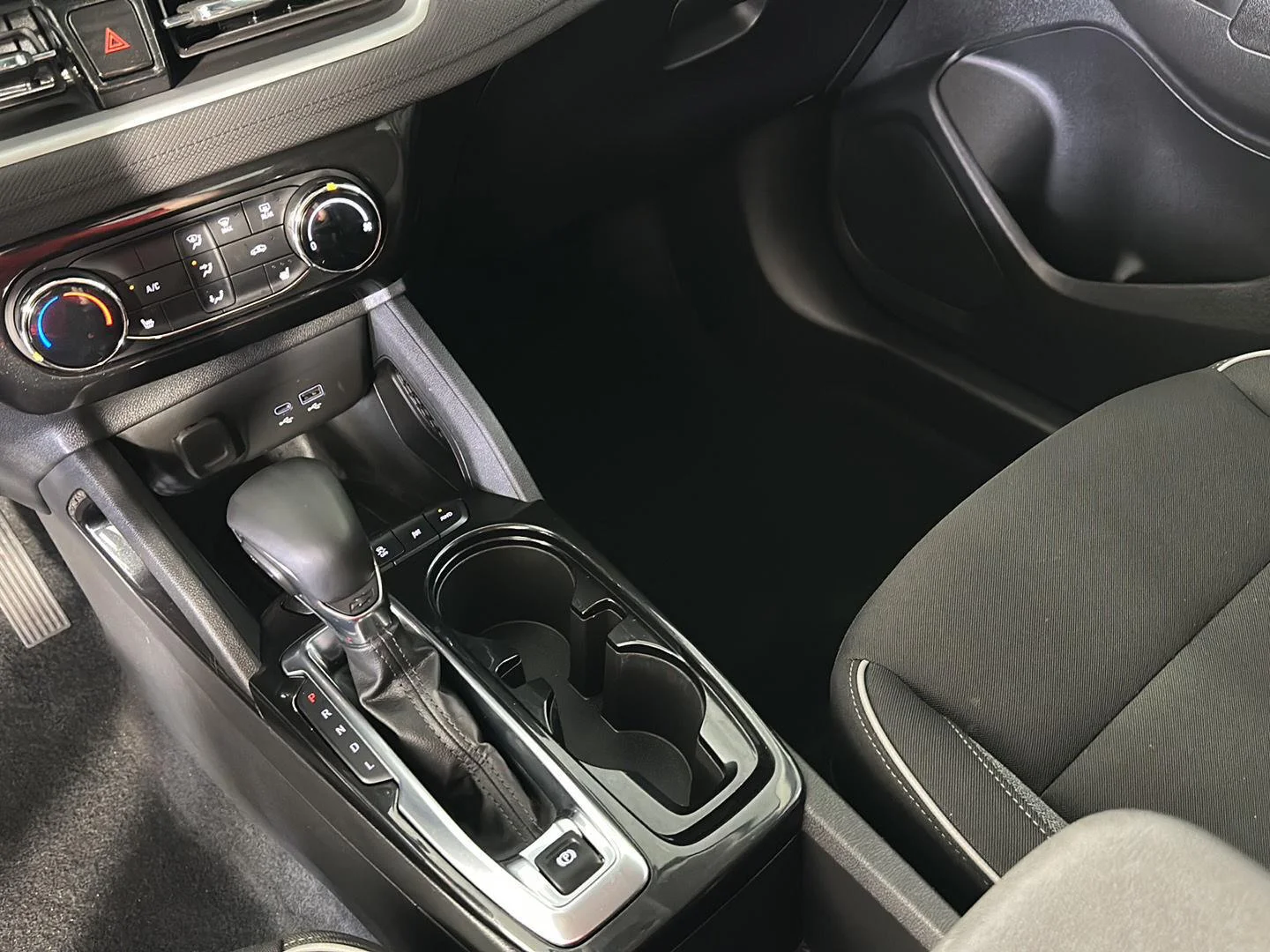 Used 2024 Fountain Blue Chevrolet LT image 16