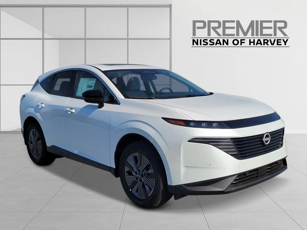 New 2026 White Nissan SL image 2
