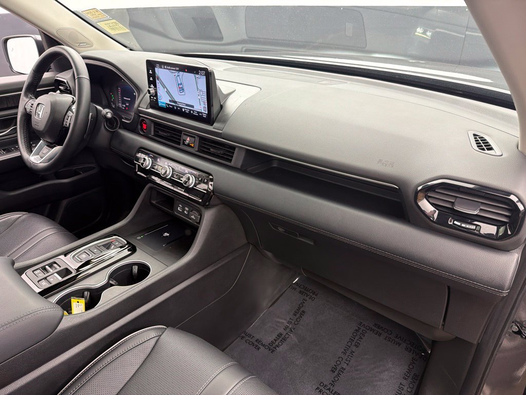Used 2023  Honda Elite image 32