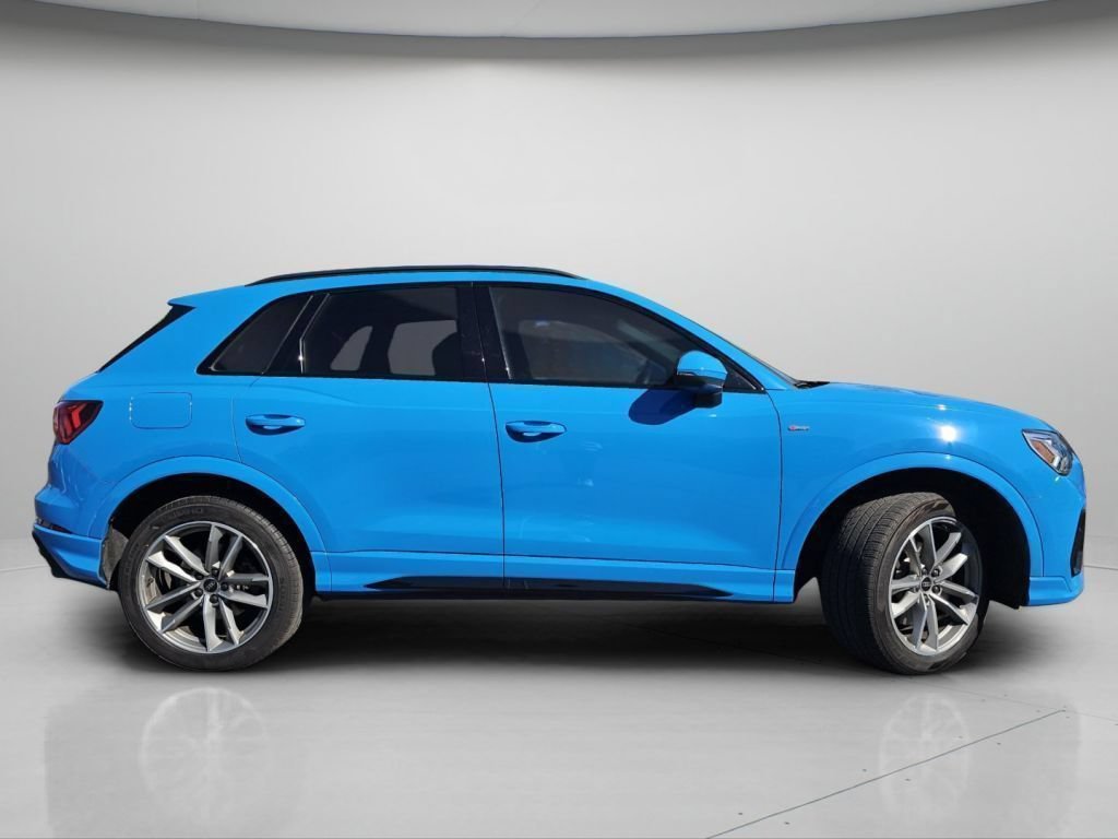 Used 2022 Blue Audi Premium Plus image 26