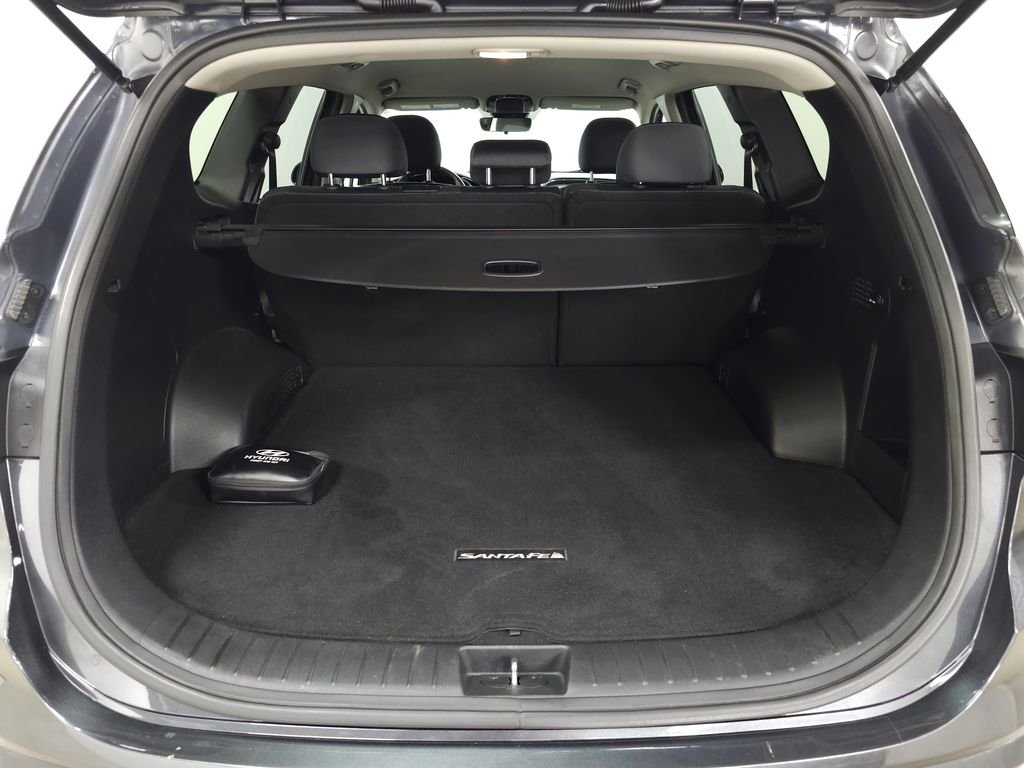 2022 Hyundai Santa Fe SEL - Photo 8