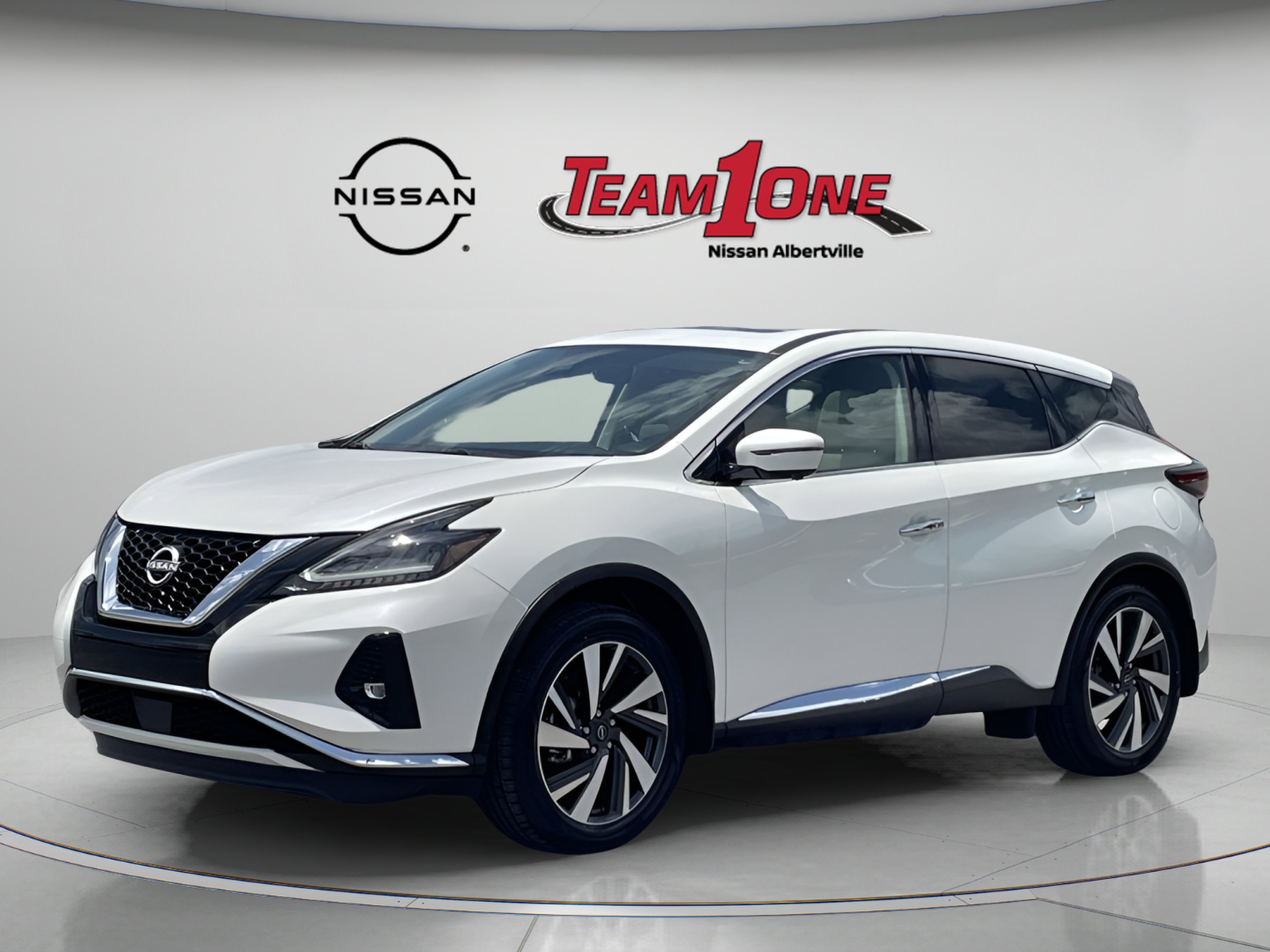 Used 2024 White Nissan SL image 3