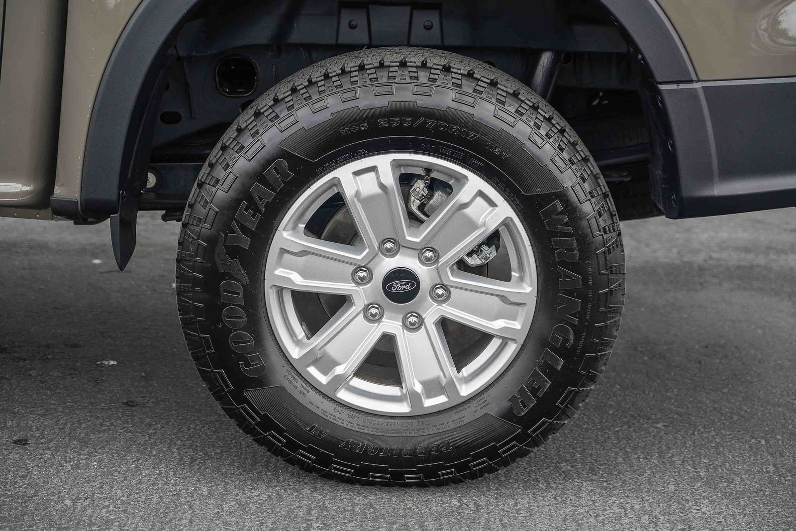 Certified Used 2025 Gray Ford XL image 11