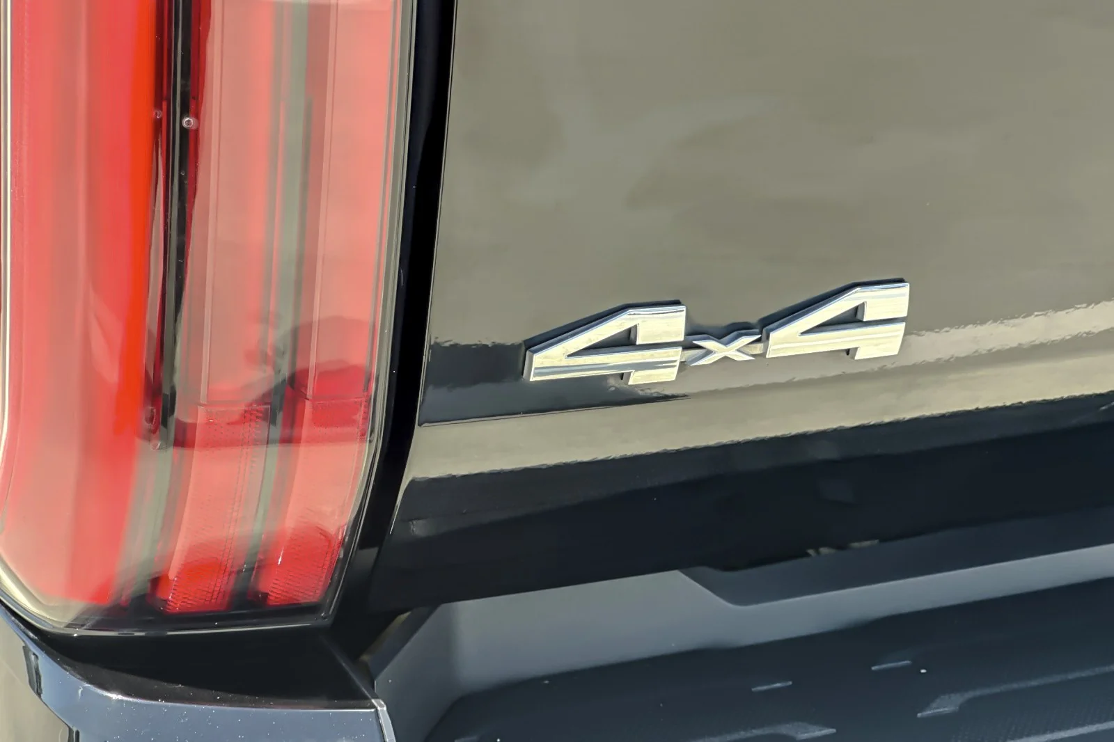 Used 2023 MIDNIGHT BLACK Toyota Capstone Hybrid image 25