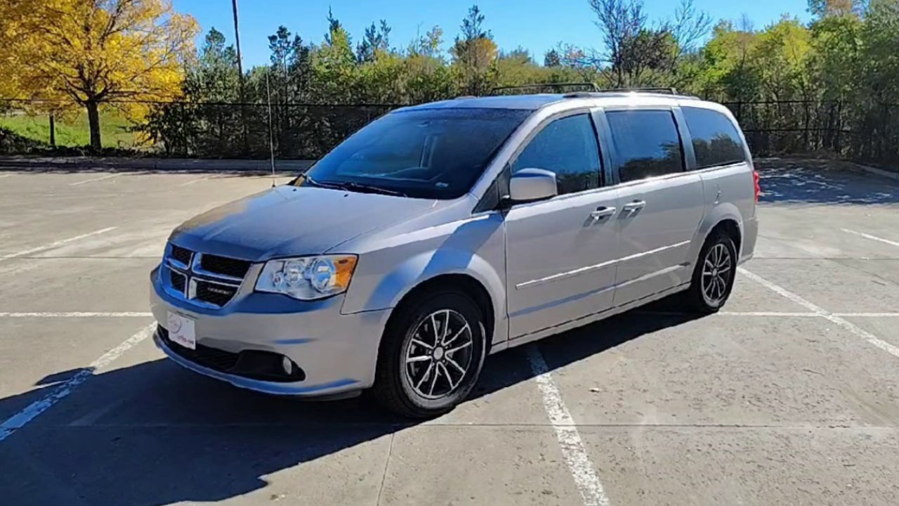 2017 Dodge Grand Caravan SXT photo 4