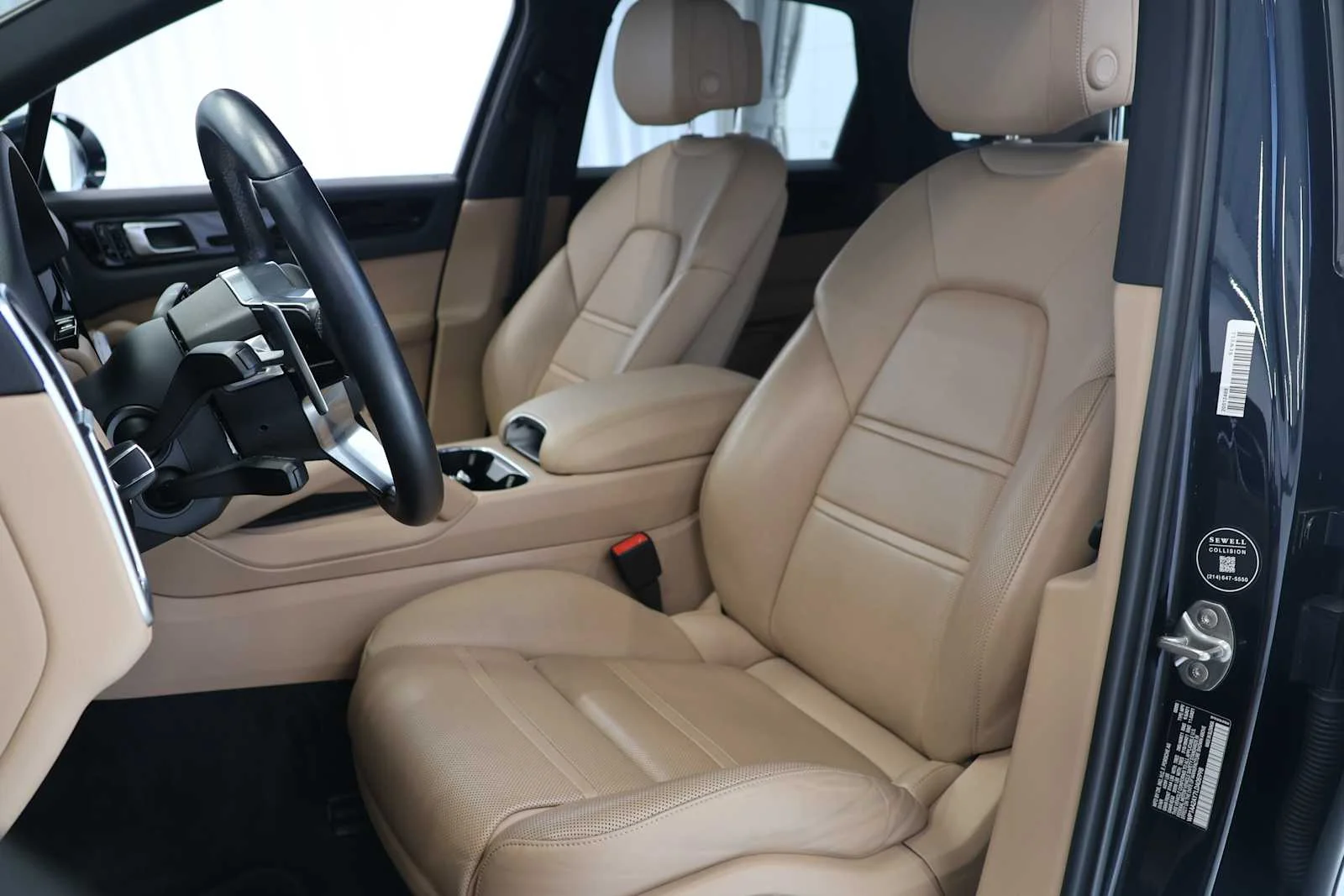 Used 2020 BLACK Porsche  image 12