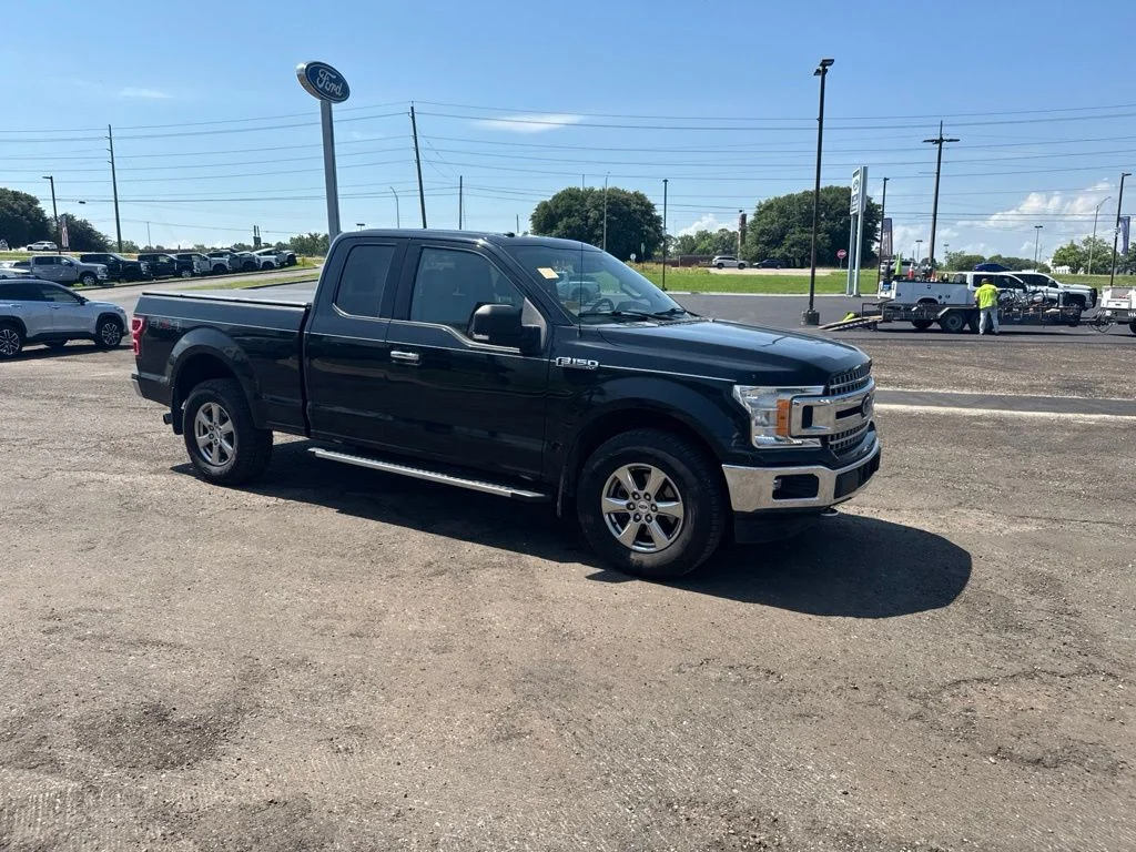 Used 2018 Guard Metallic Ford XLT image 21