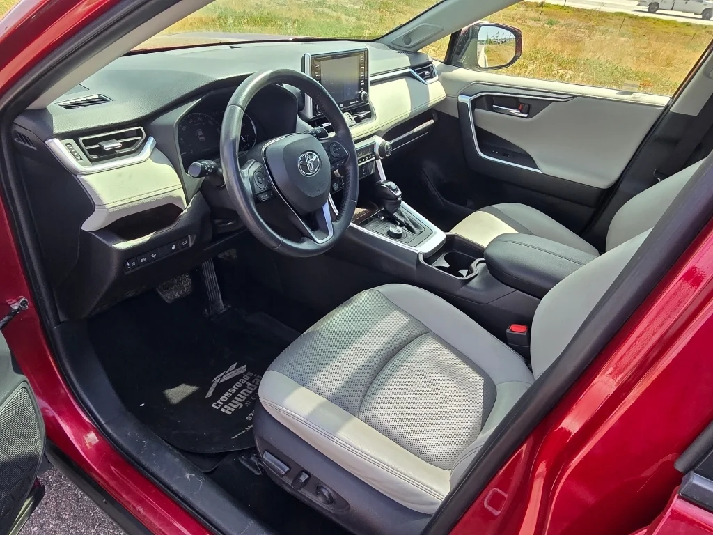 Used 2019 Ruby Flare Pearl Toyota Limited image 26