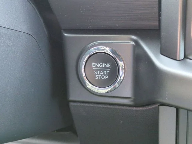 Used 2024 White Ford XLT image 26