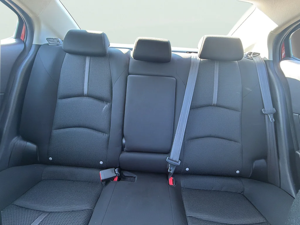 Used 2018 Red Metallic Mazda Sport image 34