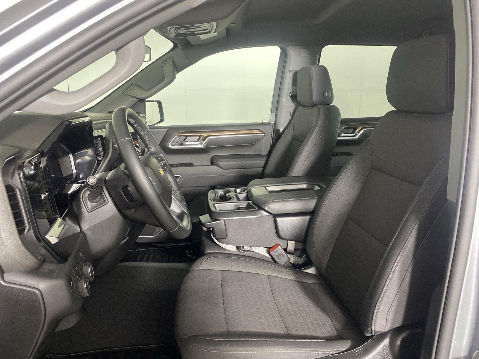Used 2026 Sterling Gray Metallic Chevrolet LT image 10