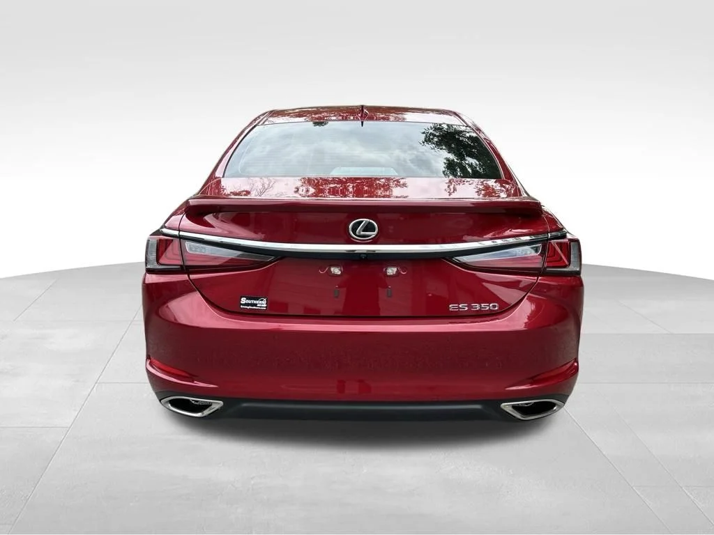 Used 2025 Red Lexus 350 image 4