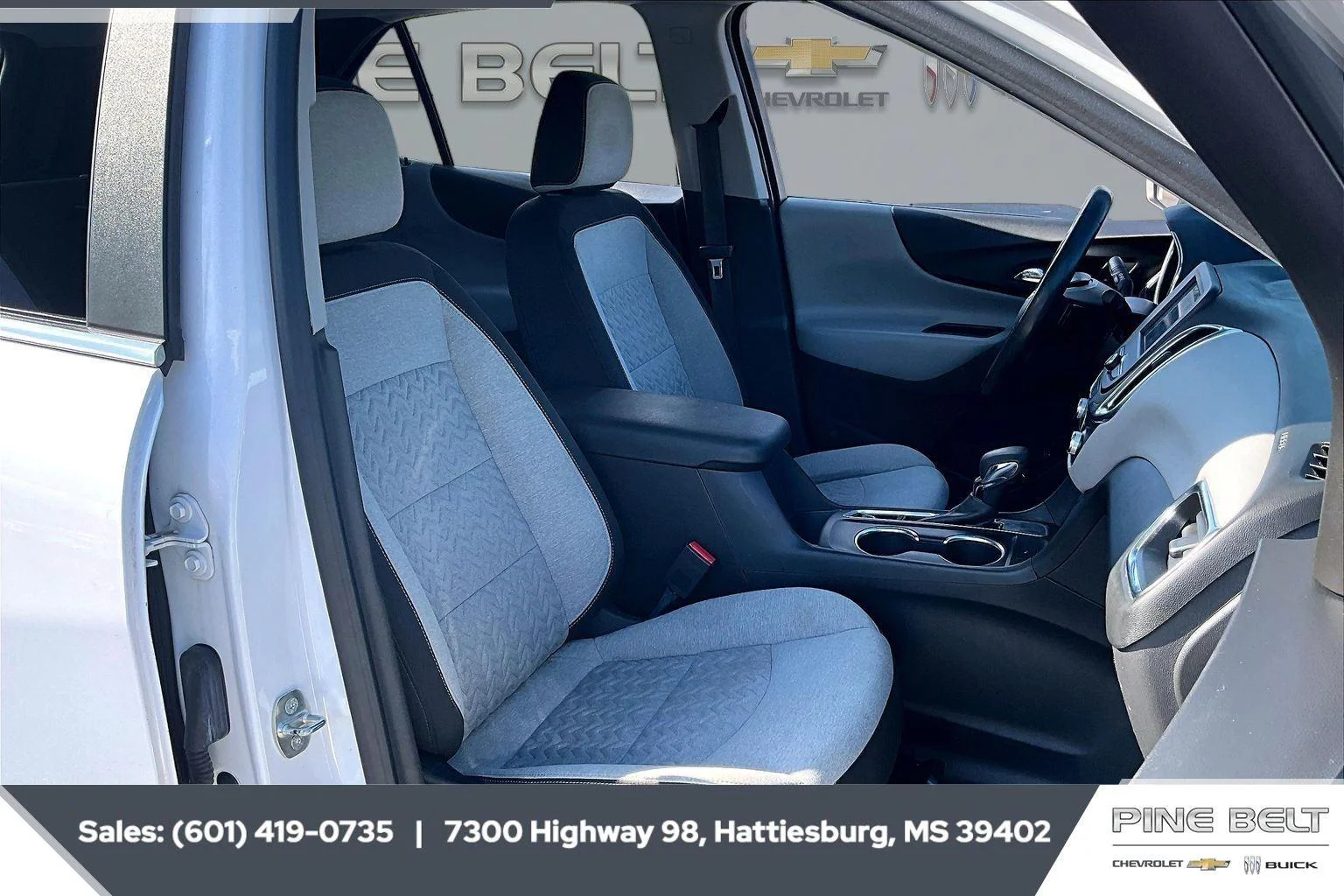 Used 2022 Summit White Chevrolet LT image 6