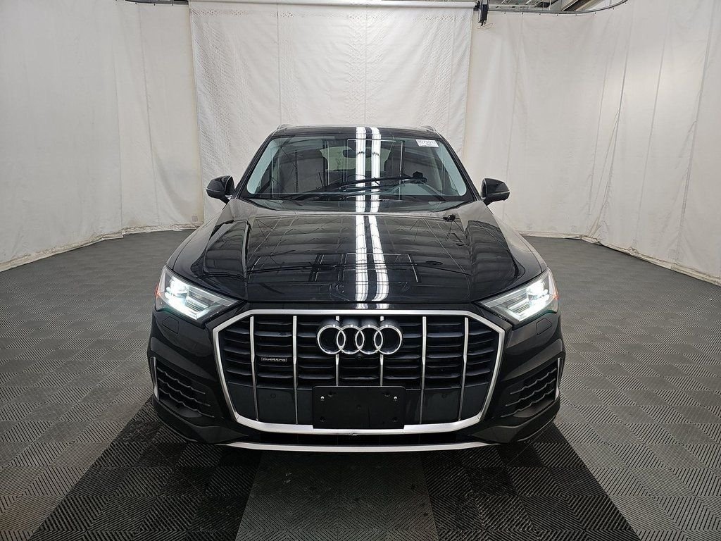 Used 2022 Audi Q7 Premium with VIN WA1AJBF77ND000377 for sale in Kansas City