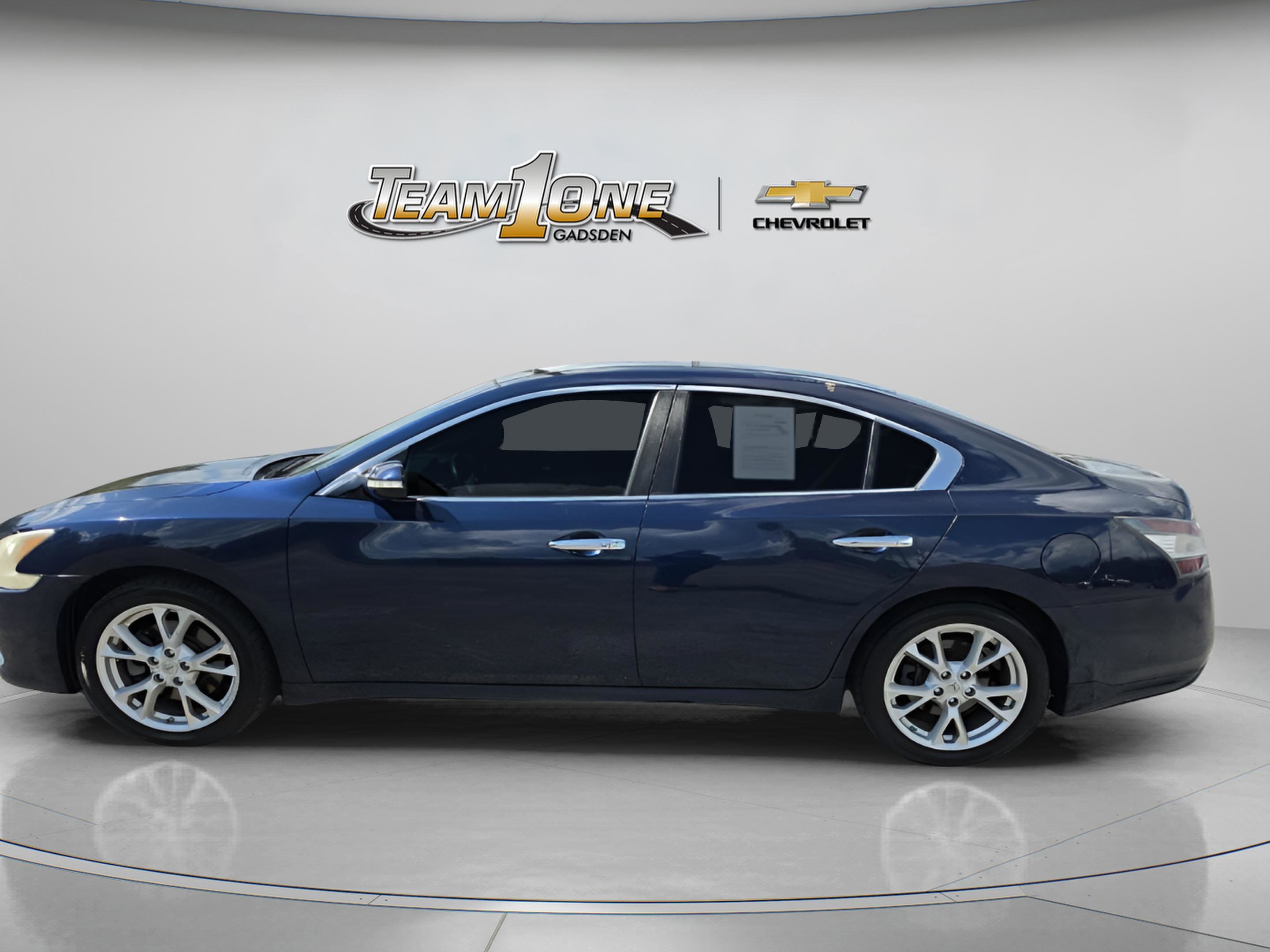 Used 2013 Blue Nissan 3.5 SV image 5