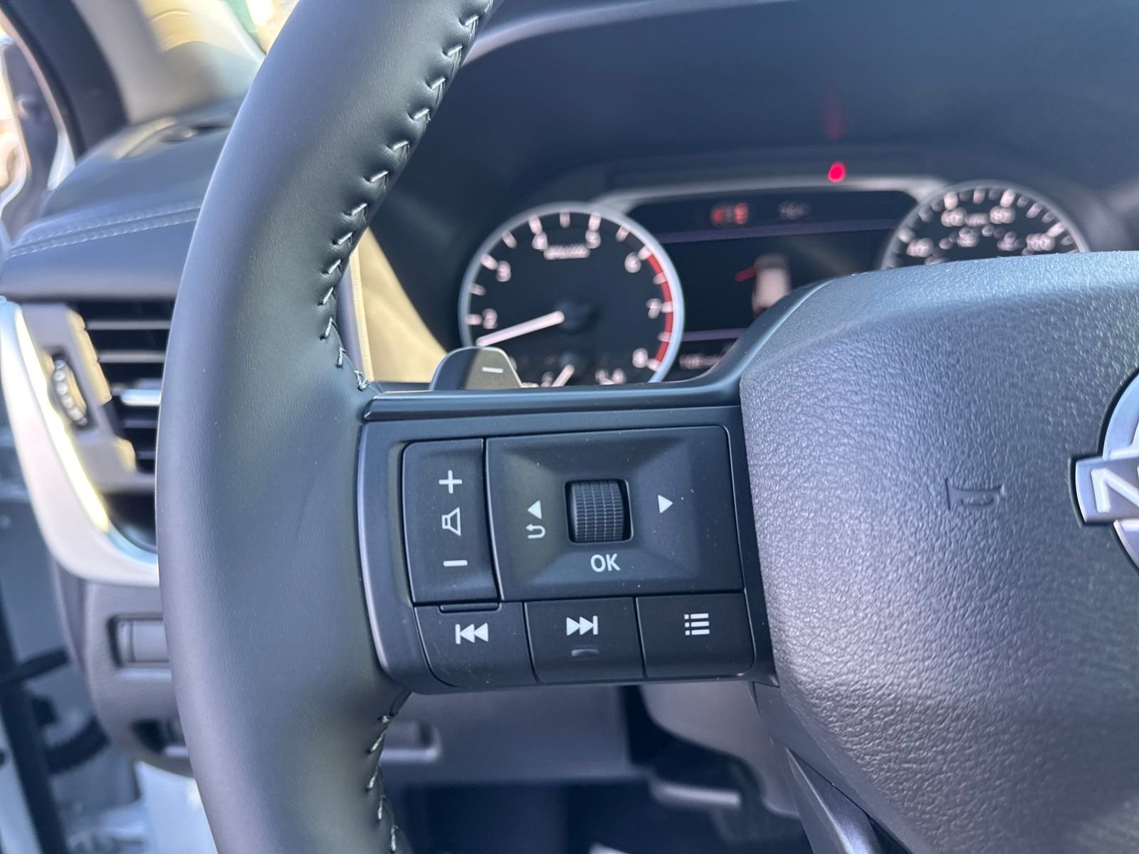 New 2026 Nissan Rogue SV 4D Sport Utility