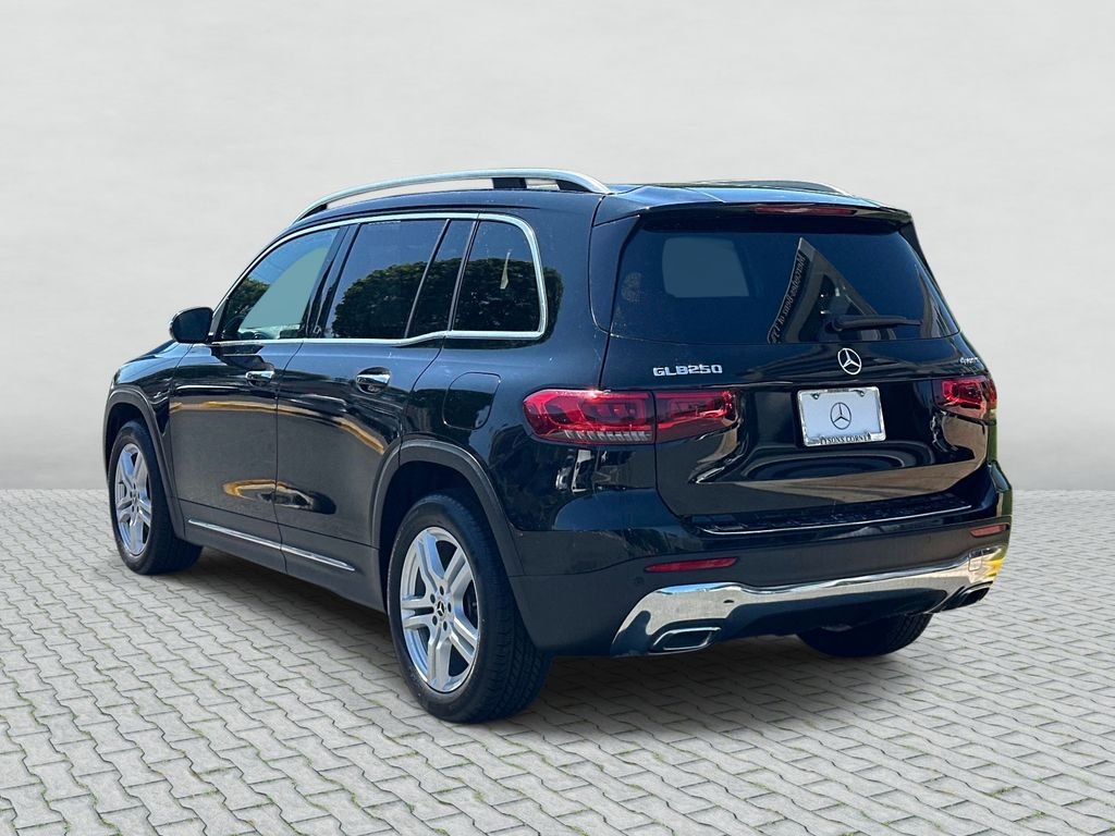 Certified Used 2022  Mercedes-Benz GLB 250 image 7