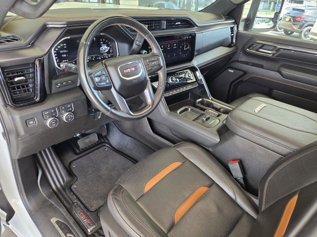 Used 2024 Summit White GMC AT4 image 12