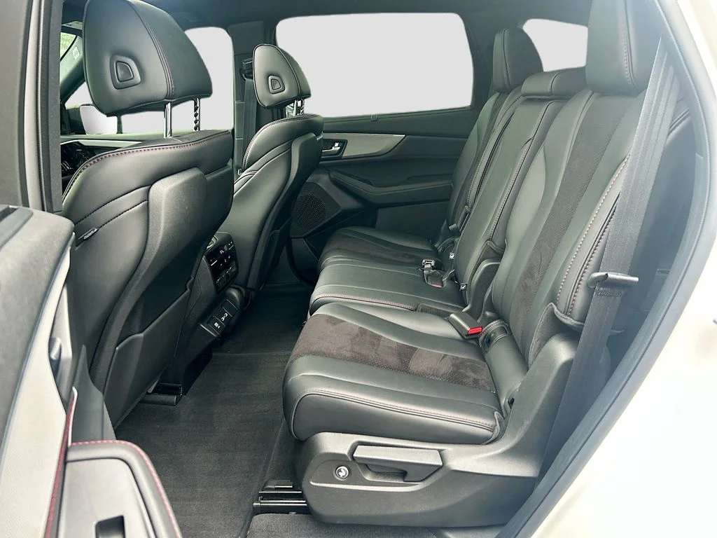 Used 2023 Platinum White Pearl Acura w/A-Spec Package image 27