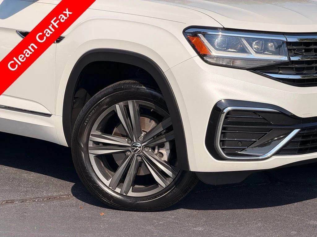 Used 2021 White Volkswagen 3.6L V6 SE w/Technology R-Line image 6