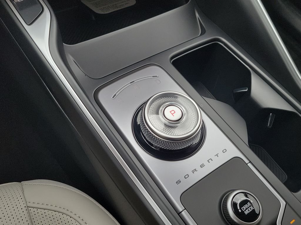 New 2026 Snow White Pearl Kia EX image 35