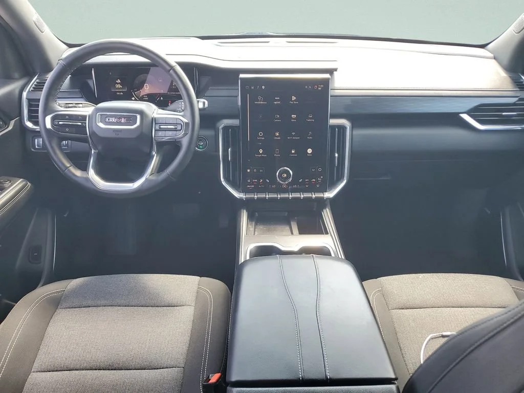 Used 2025 Sterling Metallic GMC Elevation image 11