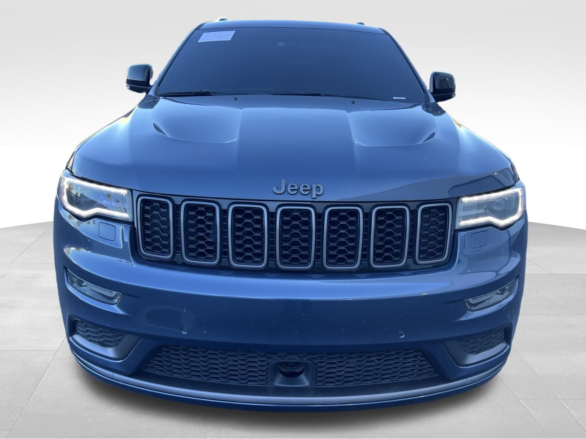 Used 2019 Blue Jeep Limited image 2