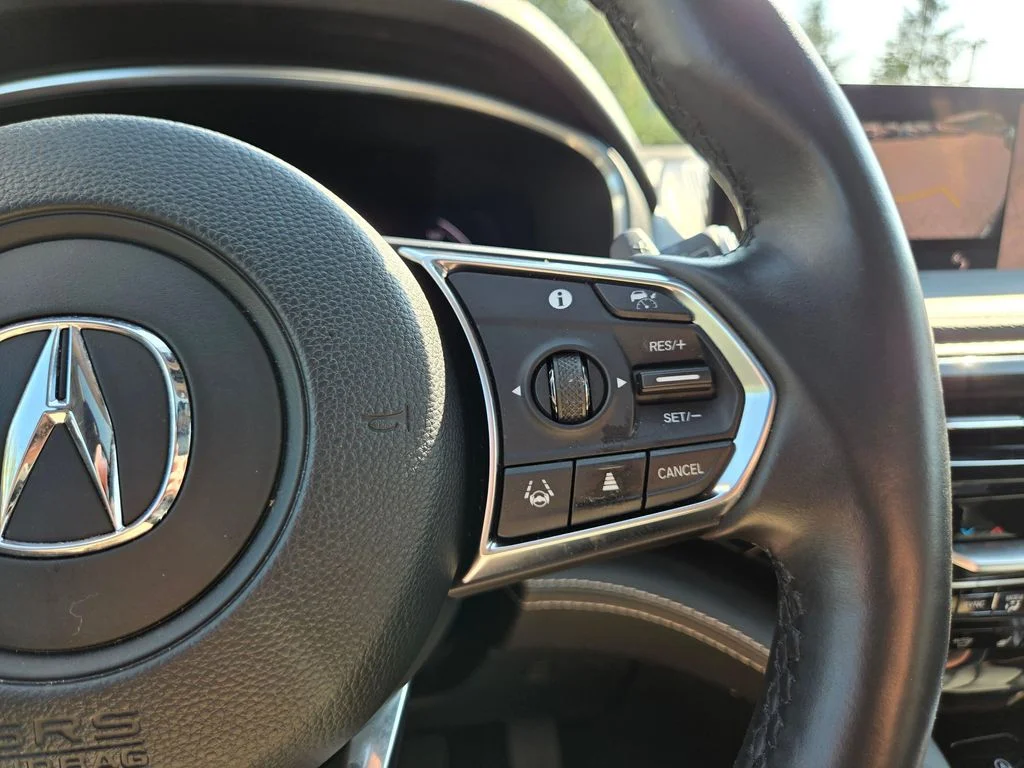 Used 2024 White Acura Advance image 31