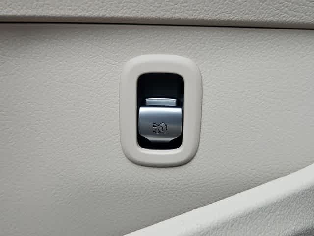 Certified Used 2026 Black Mercedes-Benz C 300 image 43
