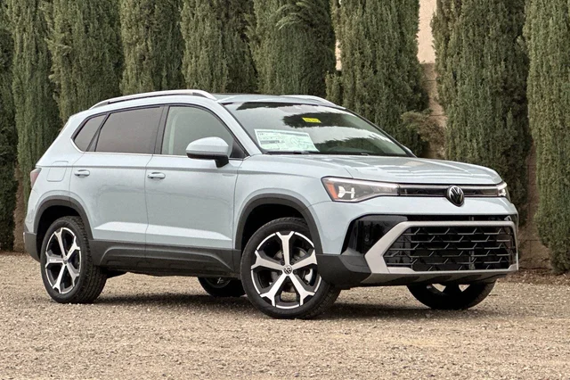 2026 Volkswagen Taos SEL