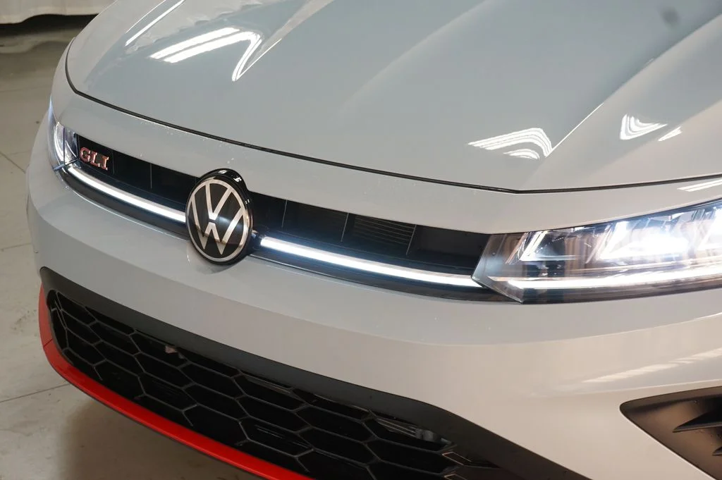 New 2026 Gray Volkswagen 2.0T Autobahn image 28