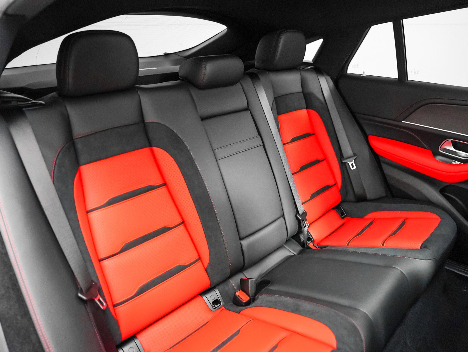 New 2026 Polar White Mercedes-Benz AMG® GLE 53 4MATIC+ Coupe image 10