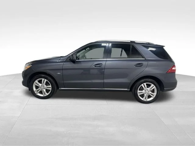 Used 2012  Mercedes-Benz ML 350 image 9