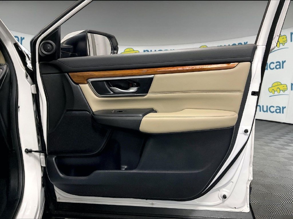 Used 2021 White Honda EX-L image 12