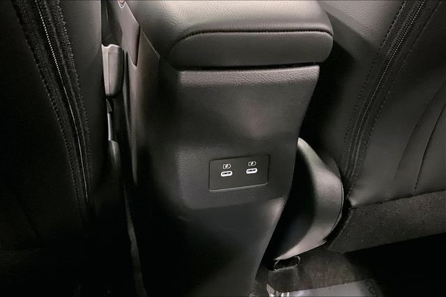 New 2026 Canyon Bronze Nissan SR image 21