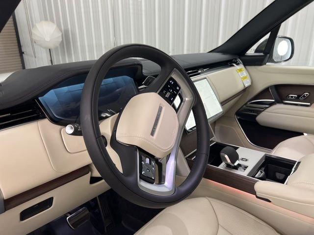 New 2026 Fuji White Land Rover SE image 11