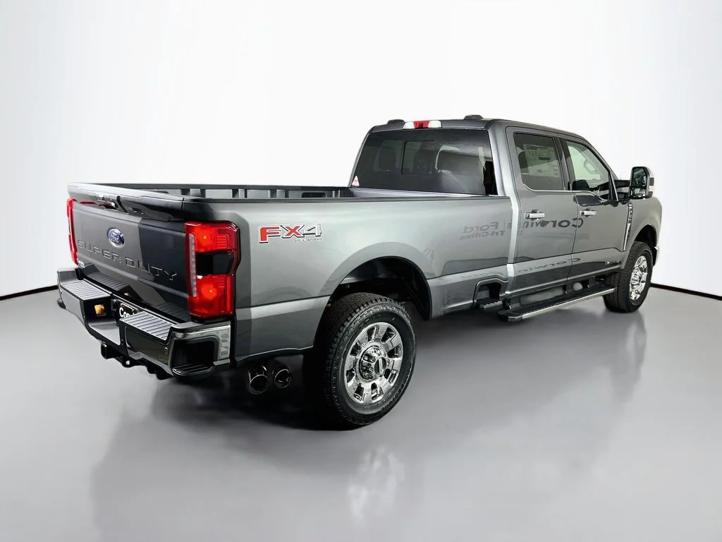 New 2026 Carbonized Gray Metallic Ford Lariat image 15