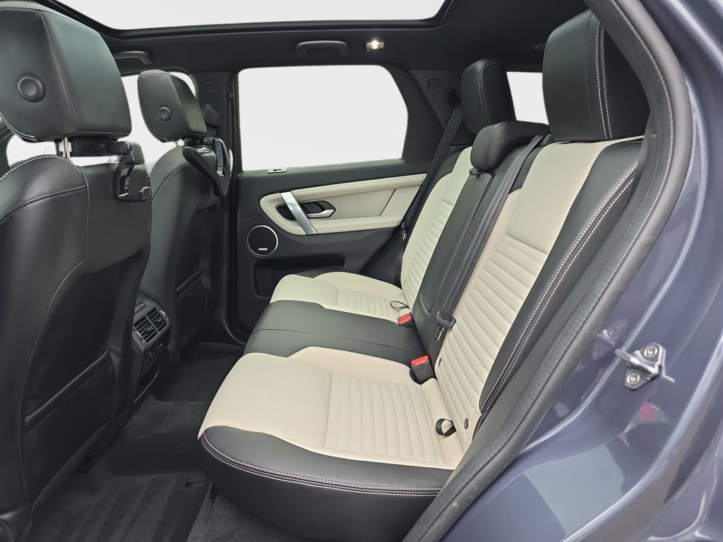 2026 Land Rover Discovery Sport Landmark - Photo 14