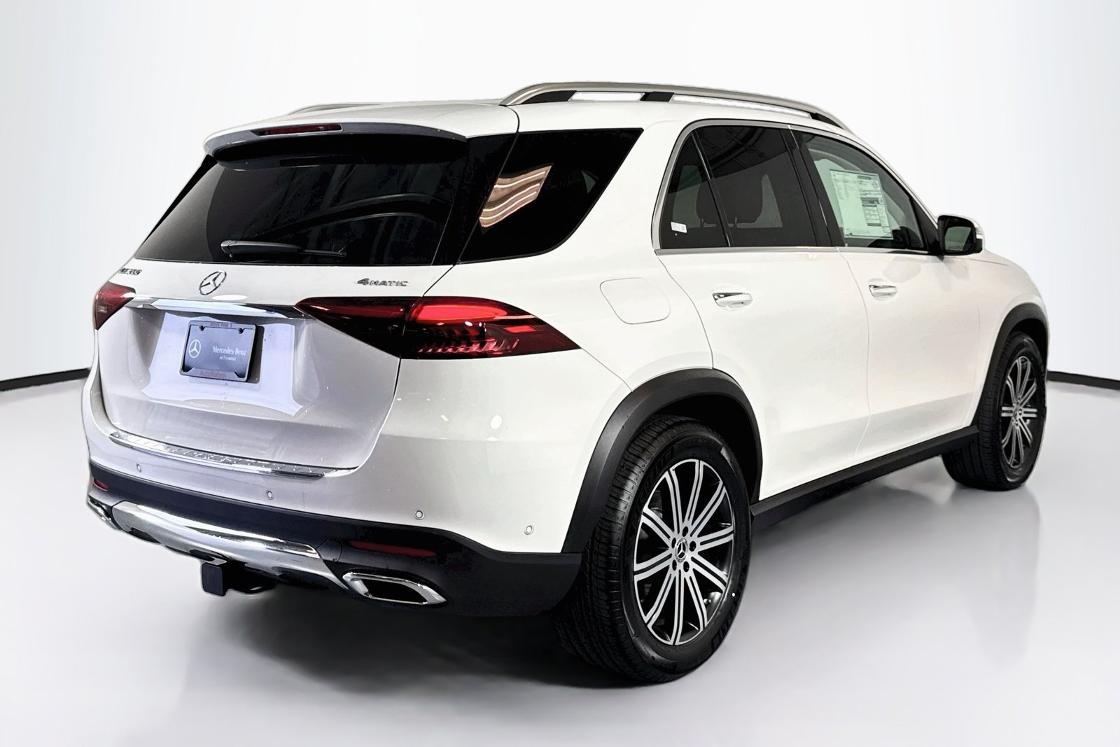 New 2026 Polar White Mercedes-Benz GLE 350 image 5