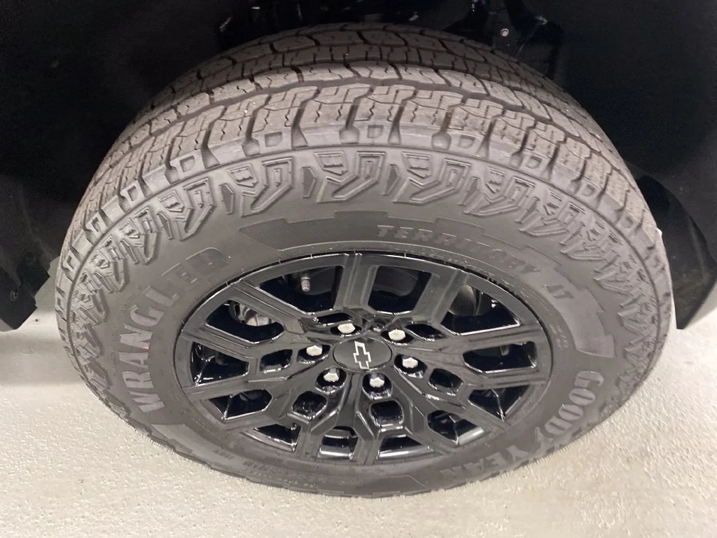 Used 2026 Black Chevrolet Trail Boss image 4
