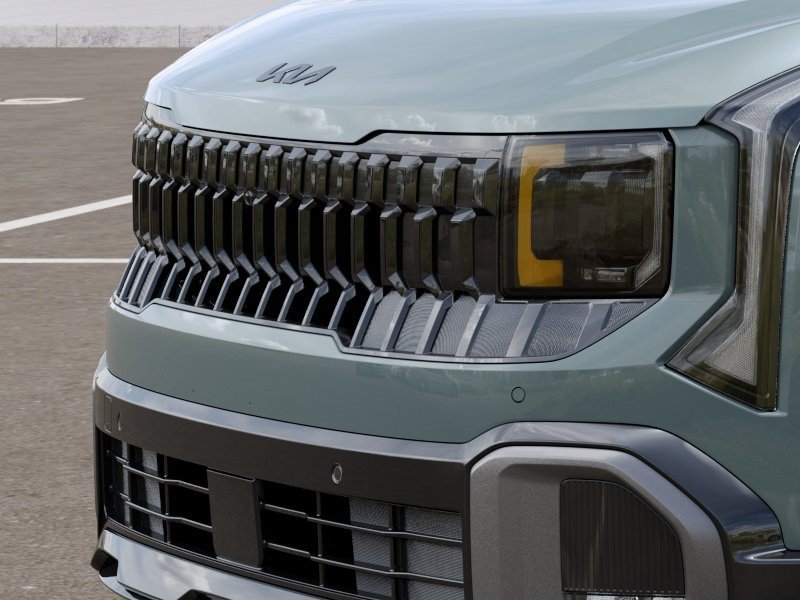 New 2027 Iceberg Green Kia X-Line S image 4