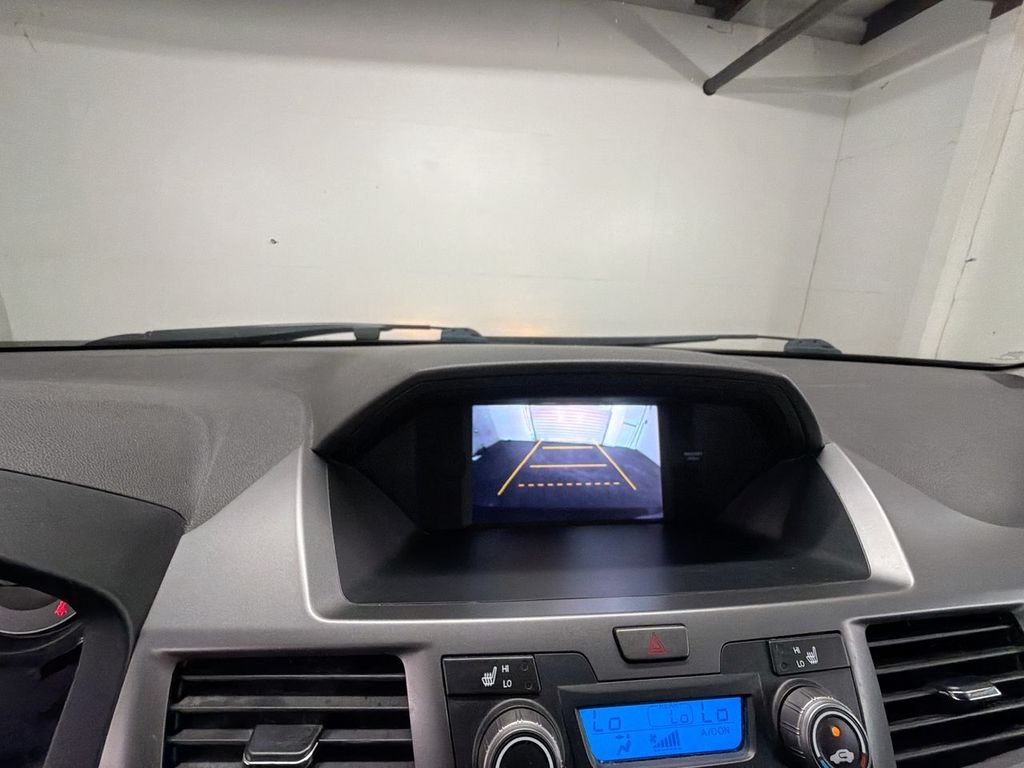 Used 2012 Polished Metal Metallic Honda EX-L image 14