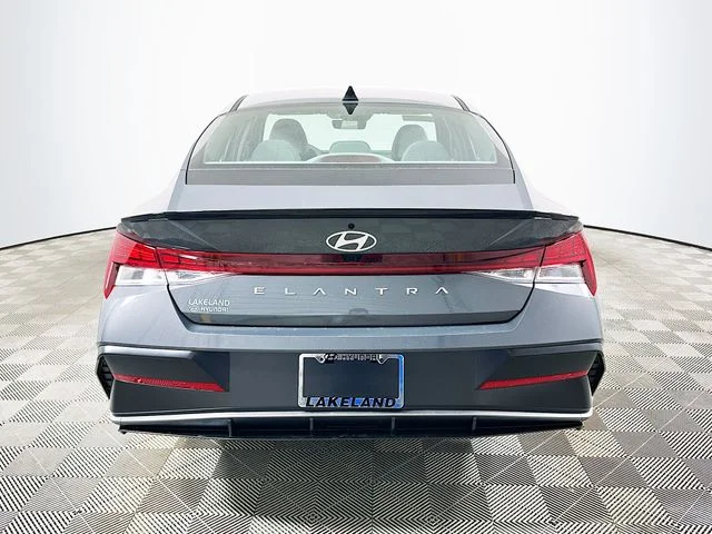 New 2026 Hyundai ELANTRA SEL Sport