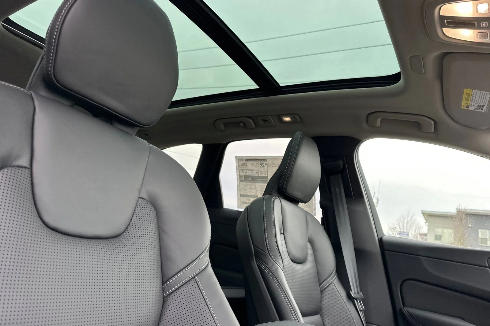 New 2026 Onyx Black Volvo Ultra image 16