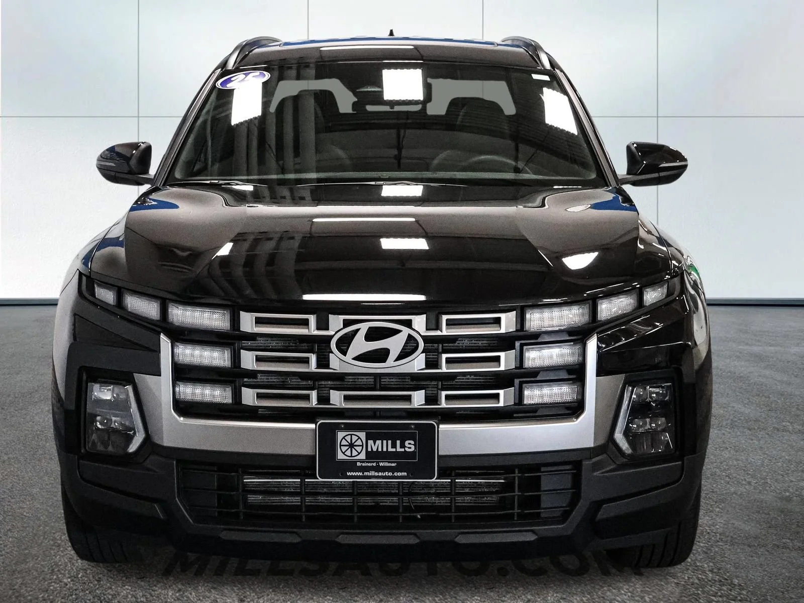Used 2025 Black Hyundai SEL Activity image 13