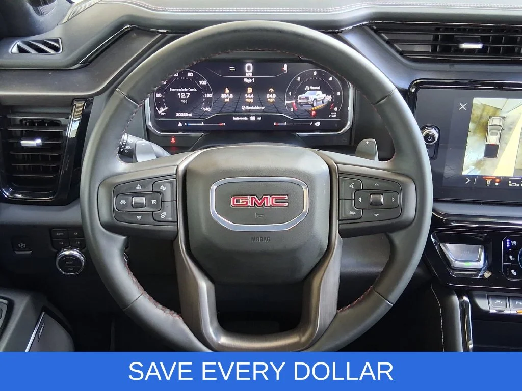 Used 2025 White GMC AT4X image 14