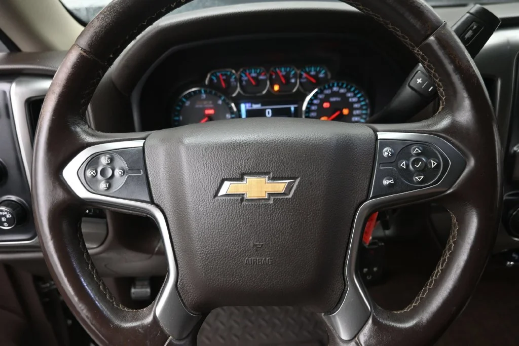 Used 2015 Green Chevrolet LT image 17