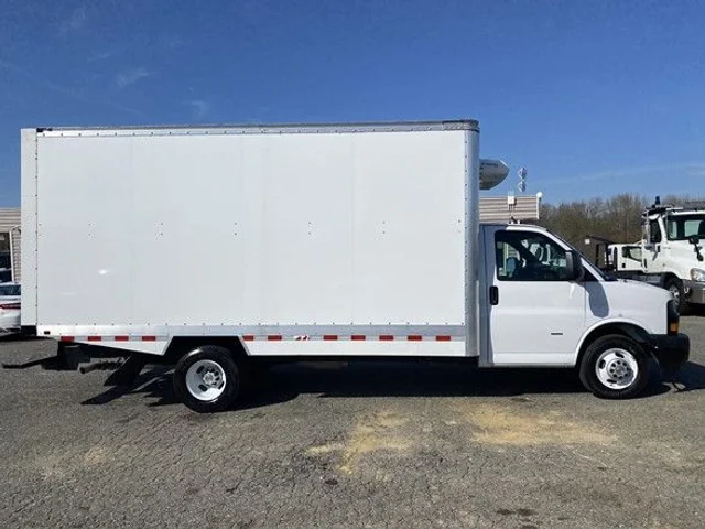 2024 Chevrolet Express 3500 Work Van