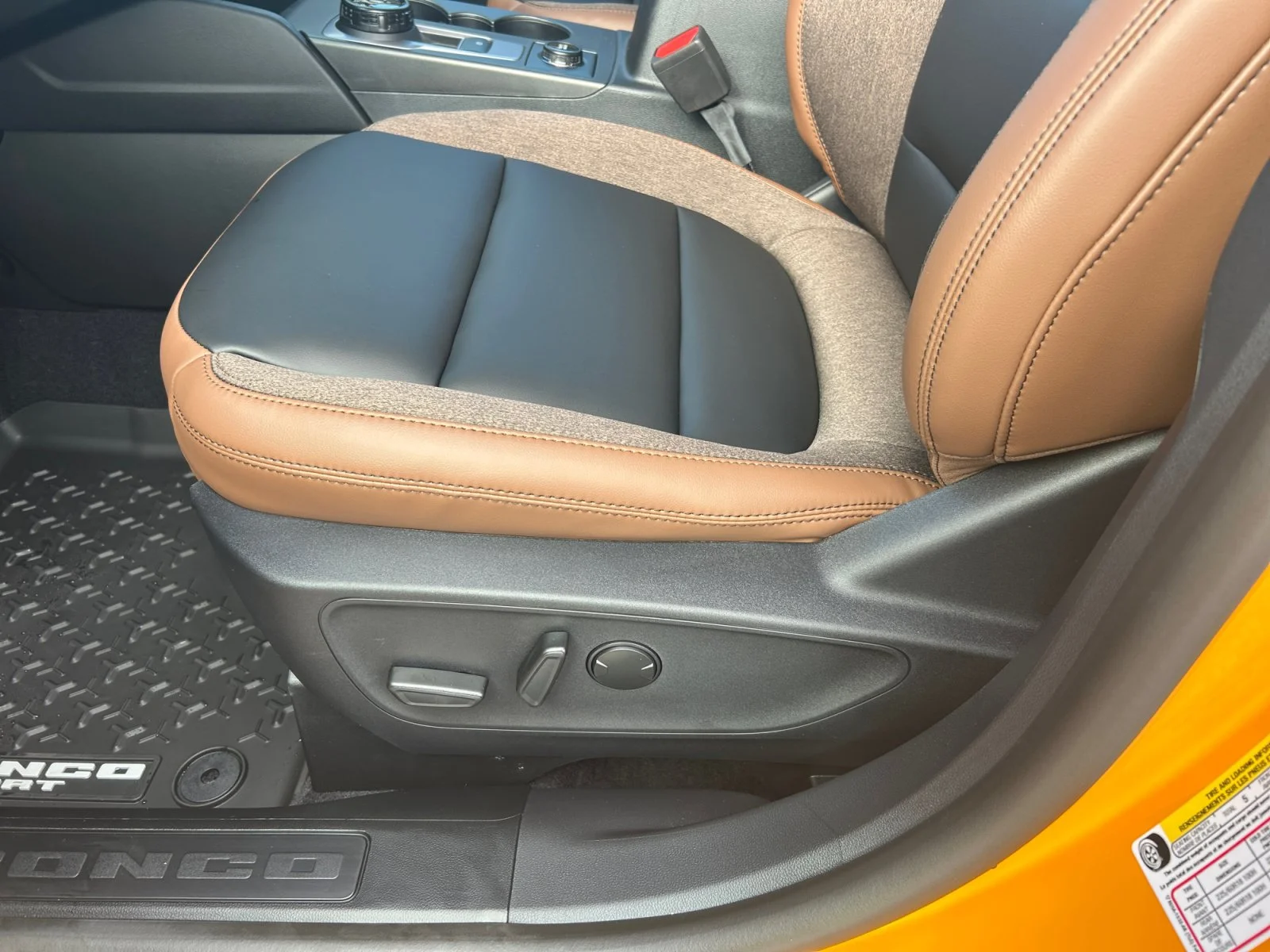 New 2026 Orange Fury Metallic Tri-Coat Ford Outer Banks image 14